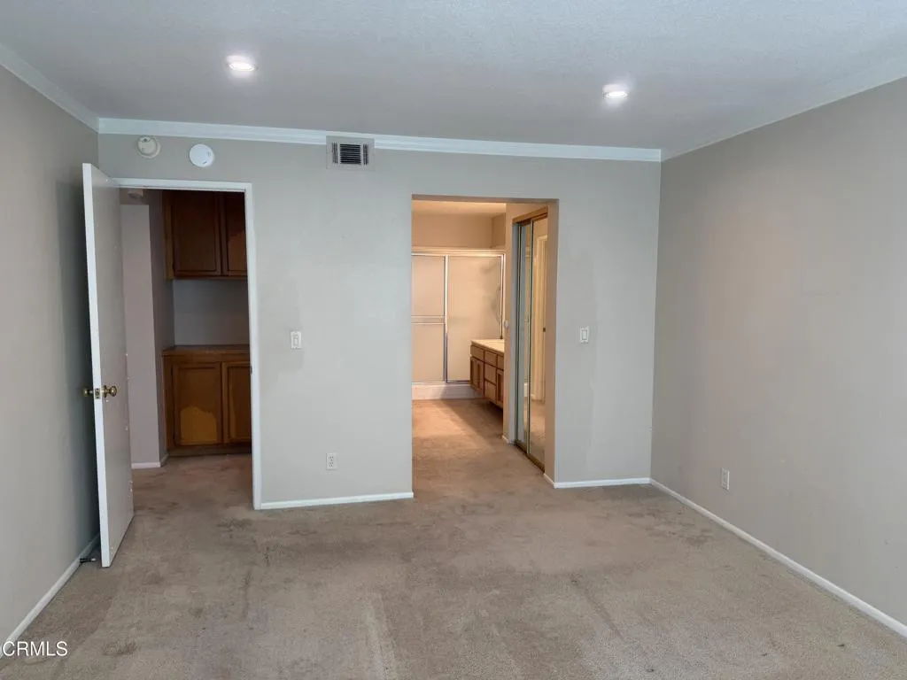 2232 Martinique Lane, Oxnard, California 93035 home-pic-46