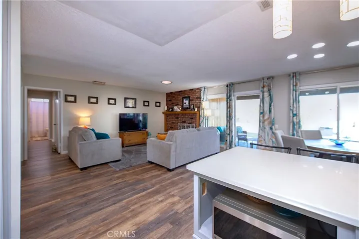 Look at those gorgeous floors.