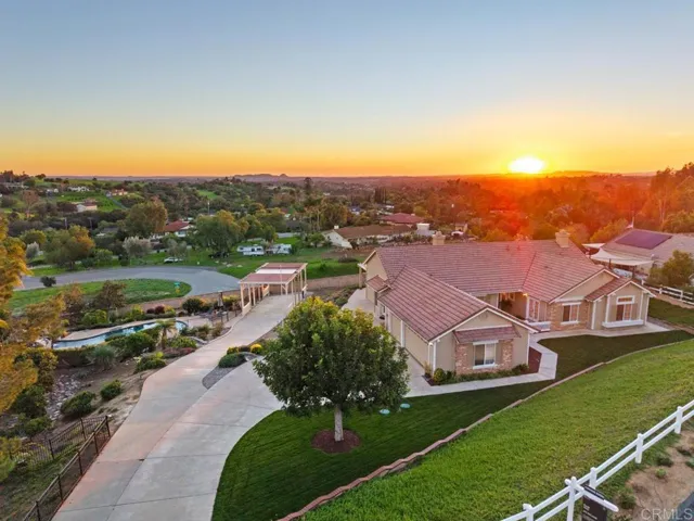 3353 Yerba Buena Drive, Fallbrook, California 92028