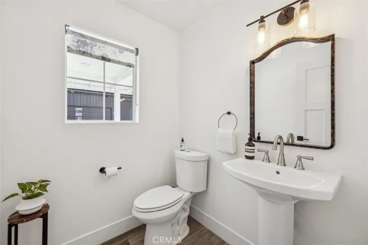 9565 Pinal Avenue, Santa Margarita, California 93453