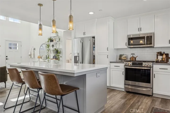 9565 Pinal Avenue, Santa Margarita, California 93453
