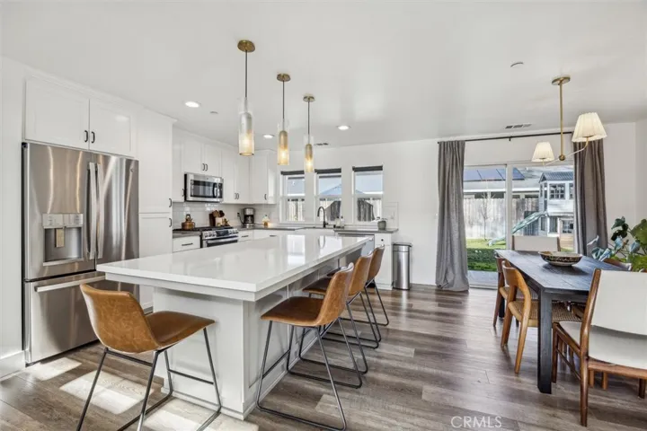 9565 Pinal Avenue, Santa Margarita, California 93453