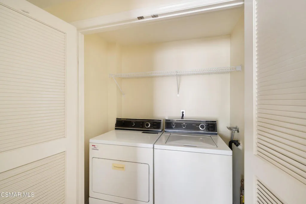 485 Country Club Drive 225, Simi Valley, California 93065 home-pic-26