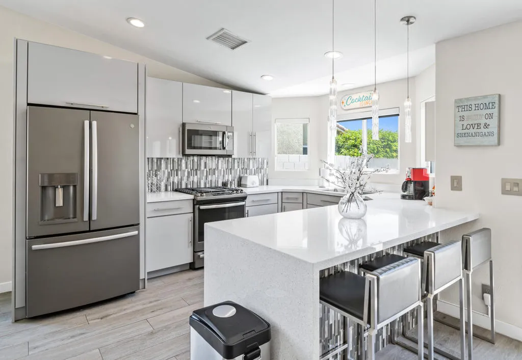 2144 Marguerite Street, Palm Springs, California 92264 home-pic-18