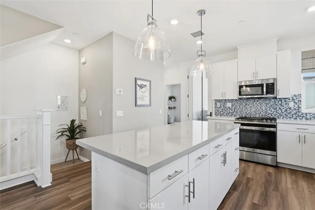 402 Corral Court, Rancho Mission Viejo, California 92694 home-pic-15