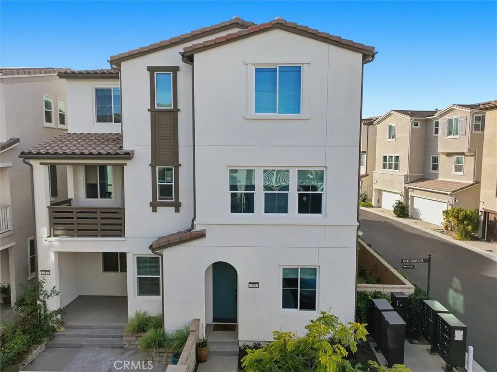 402 Corral Court, Rancho Mission Viejo, California 92694 home-pic-4