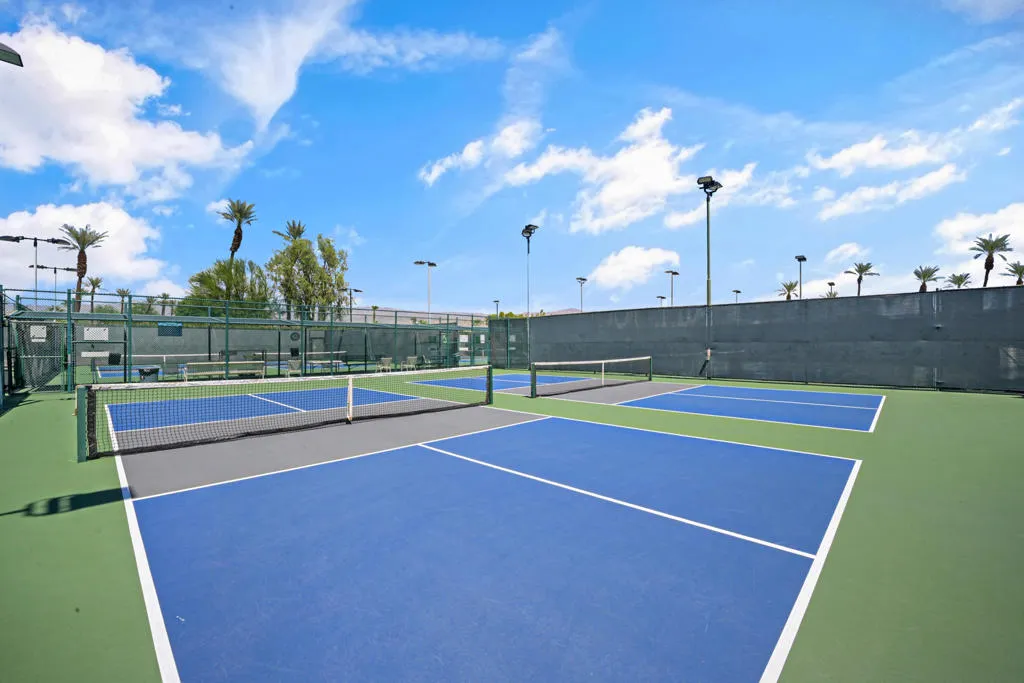 37503 Wyndham Road, Palm Desert, California 92211 home-pic-56