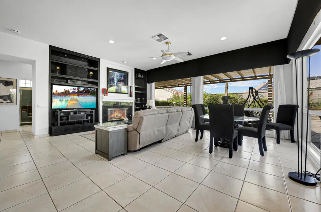 37503 Wyndham Road, Palm Desert, California 92211 home-pic-11