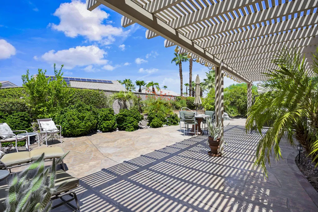 37503 Wyndham Road, Palm Desert, California 92211 home-pic-44