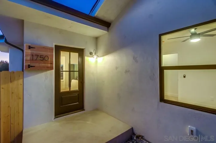 1750 Washington Pl, San Diego, California 92103