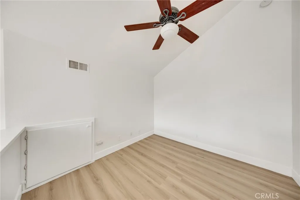 21146 Sunny Ridge, Lake Forest, California 92630 home-pic-26