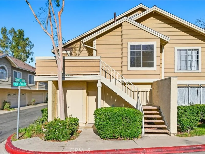 21146 Sunny Ridge, Lake Forest, California 92630 home-pic-1