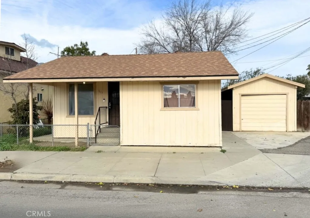 307 E Polk Street, Coalinga, California 93210 home-pic-1