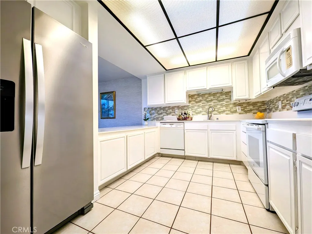 4003 Calle Sonora Oeste 3a, Laguna Woods, California 92637 home-pic-12