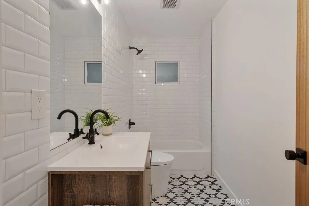 3041 Atwater, Los Angeles, California 90039 home-pic-47