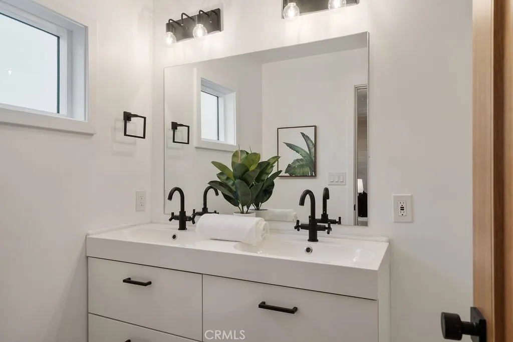 3041 Atwater, Los Angeles, California 90039 home-pic-45