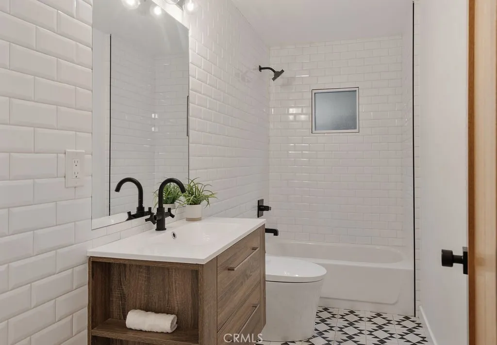 3041 Atwater, Los Angeles, California 90039 home-pic-63
