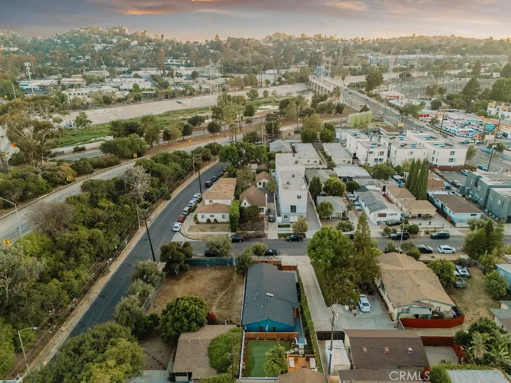 3041 Atwater, Los Angeles, California 90039 home-pic-31
