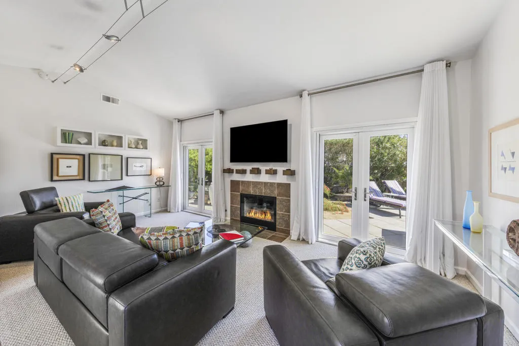 2900 S Redwood Drive, Palm Springs, California 92262 home-pic-3