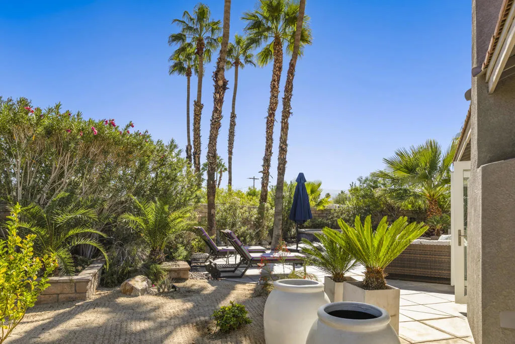 2900 S Redwood Drive, Palm Springs, California 92262 home-pic-26
