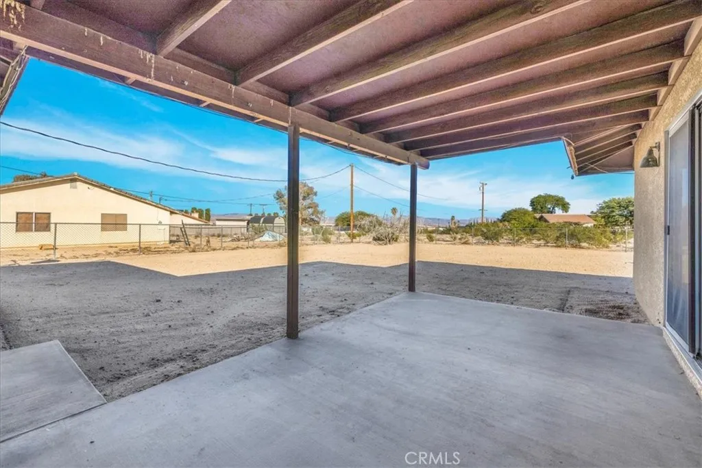 5753 La Luna, 29 Palms, California 92277 home-pic-29