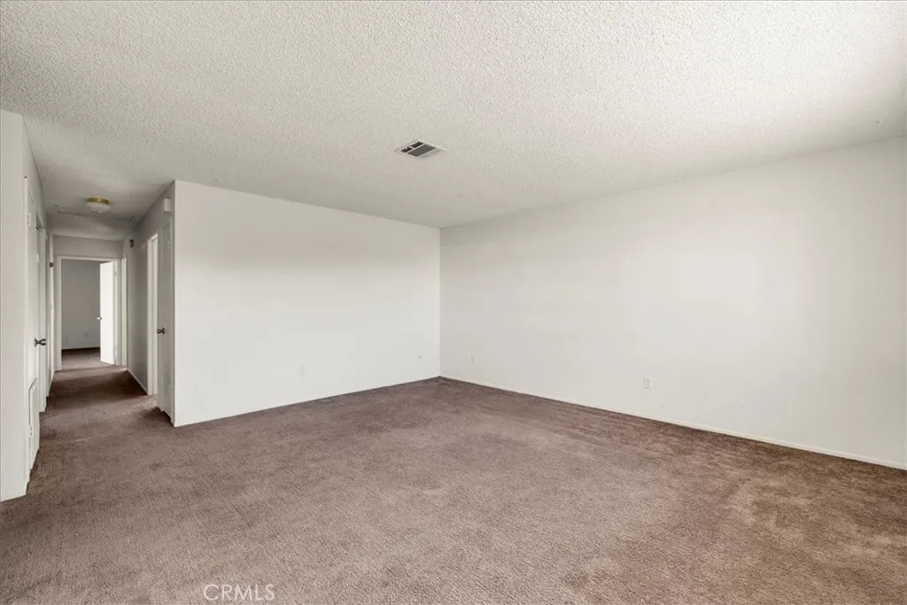 5753 La Luna, 29 Palms, California 92277 home-pic-24