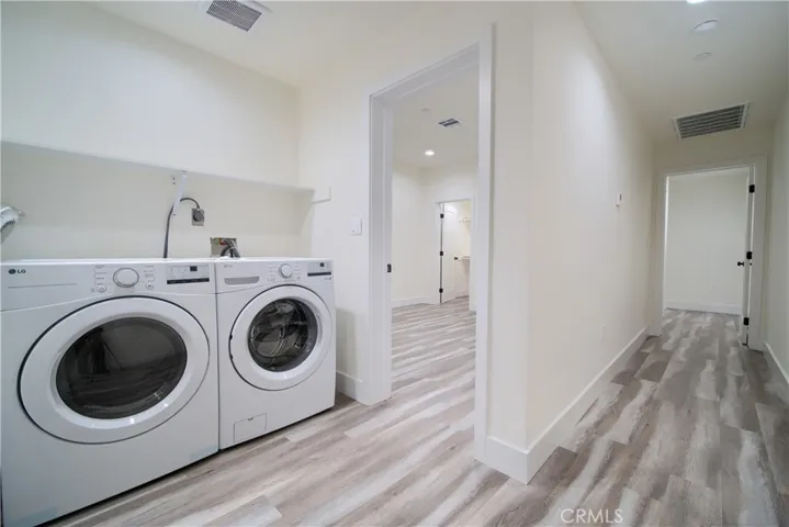 2011 S 8th Avenue, Los Angeles, California 90018