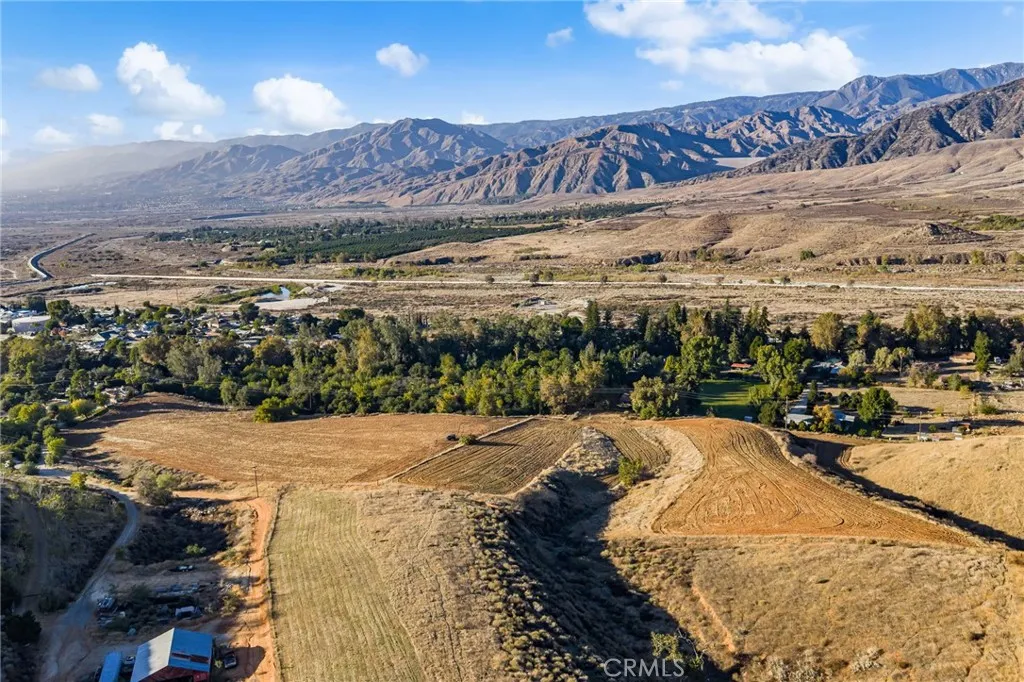 2700 Mill Creek, Mentone, California 92359 home-pic-19