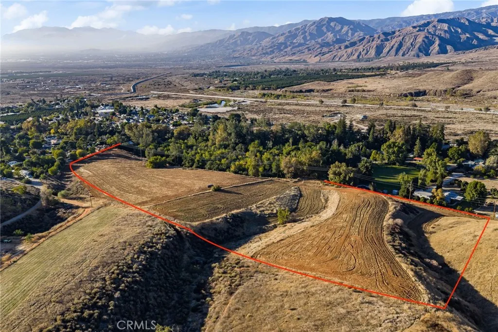 2700 Mill Creek, Mentone, California 92359 home-pic-4