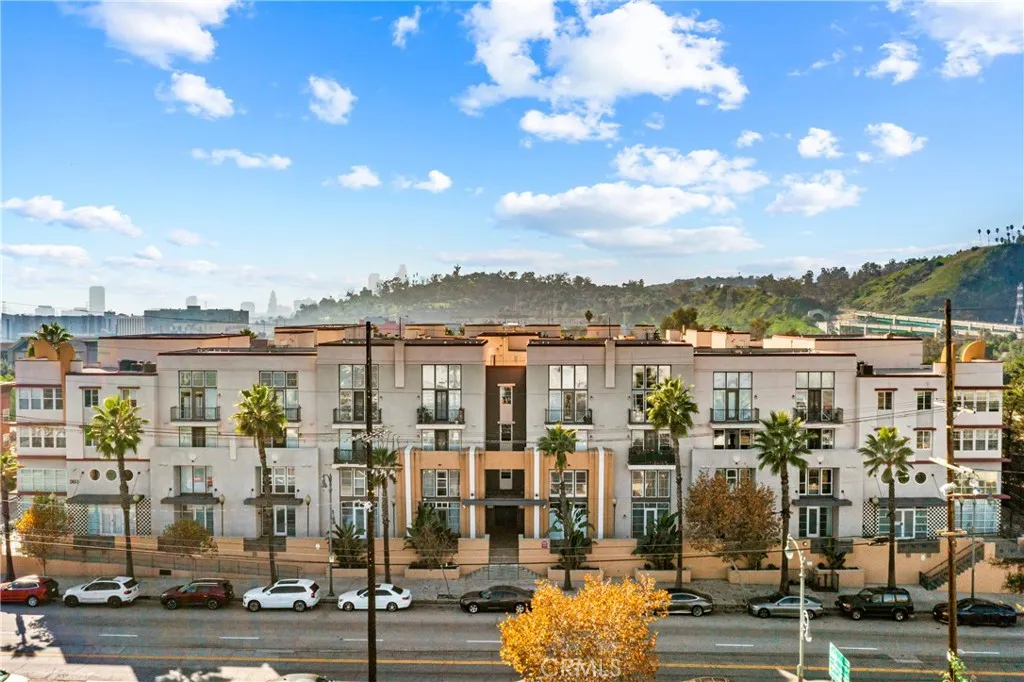 360 W Avenue 26, Los Angeles, California 90031 home-pic-1