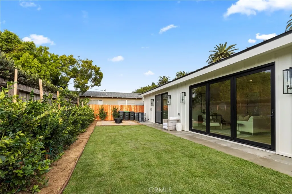 1935 Tustin, Costa Mesa, California 92627 home-pic-47