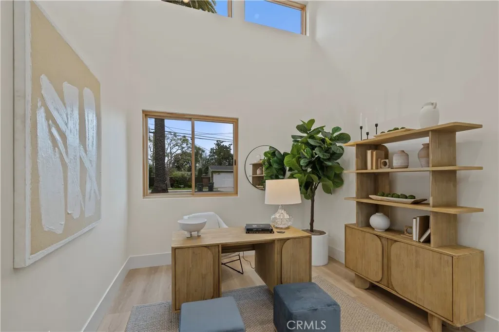 1935 Tustin, Costa Mesa, California 92627 home-pic-17