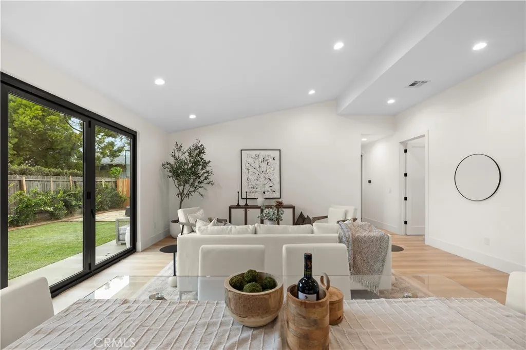 1935 Tustin, Costa Mesa, California 92627 home-pic-20