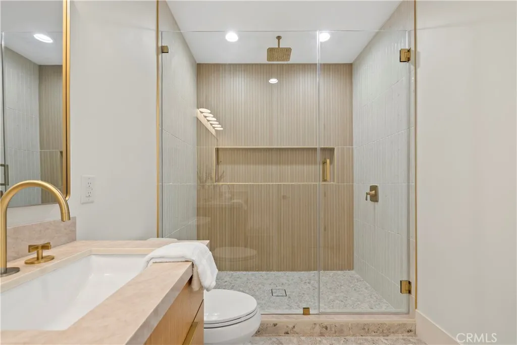 1935 Tustin, Costa Mesa, California 92627 home-pic-39
