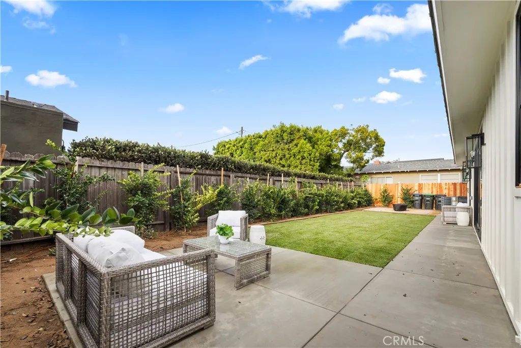 1935 Tustin, Costa Mesa, California 92627 home-pic-42