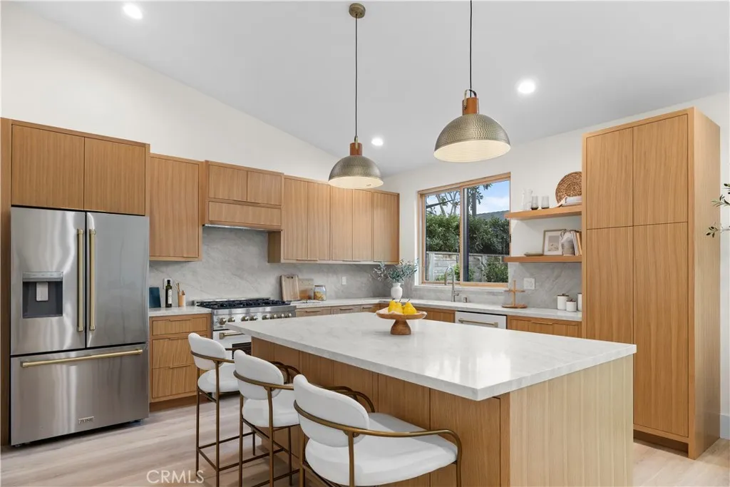 1935 Tustin, Costa Mesa, California 92627 home-pic-7