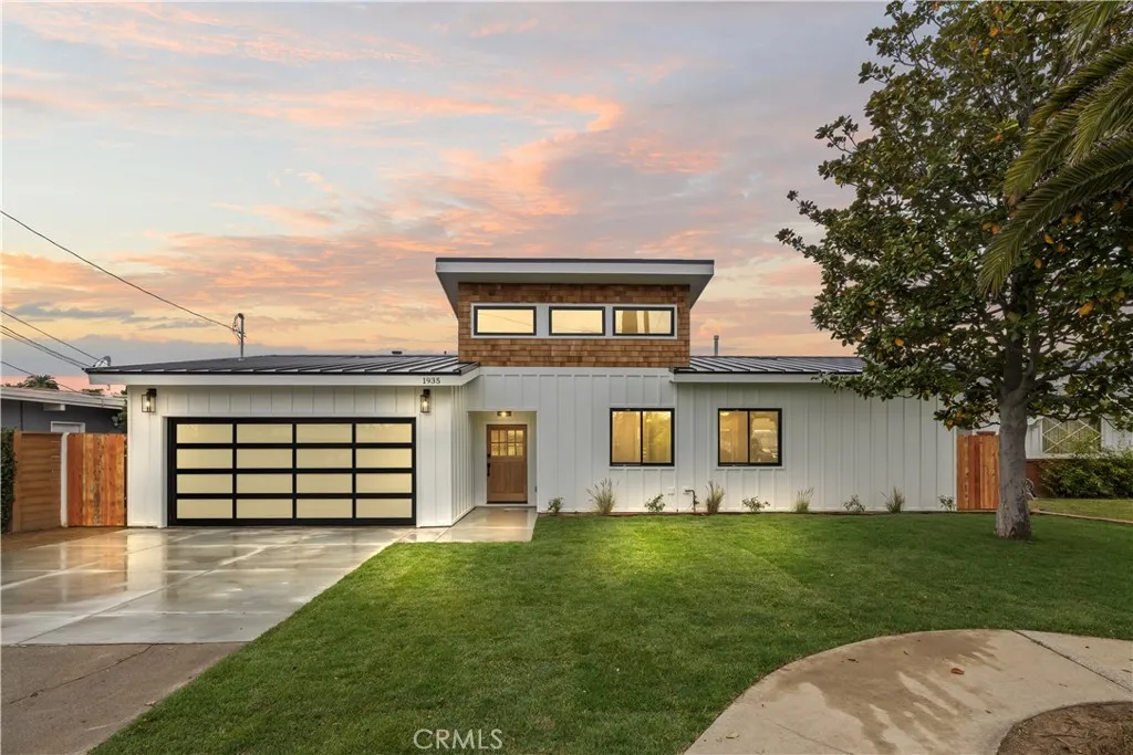 1935 Tustin, Costa Mesa, California 92627 home-pic-2