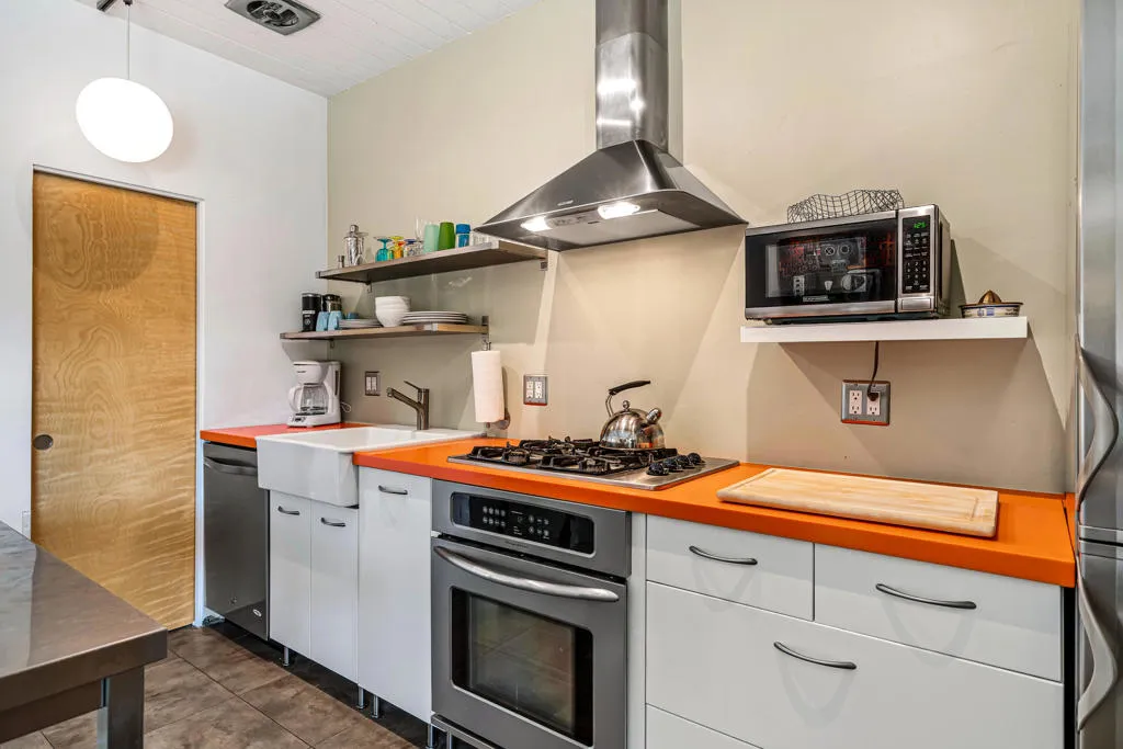1611 S Calle Palo Fierro 4, Palm Springs, California 92264 home-pic-18