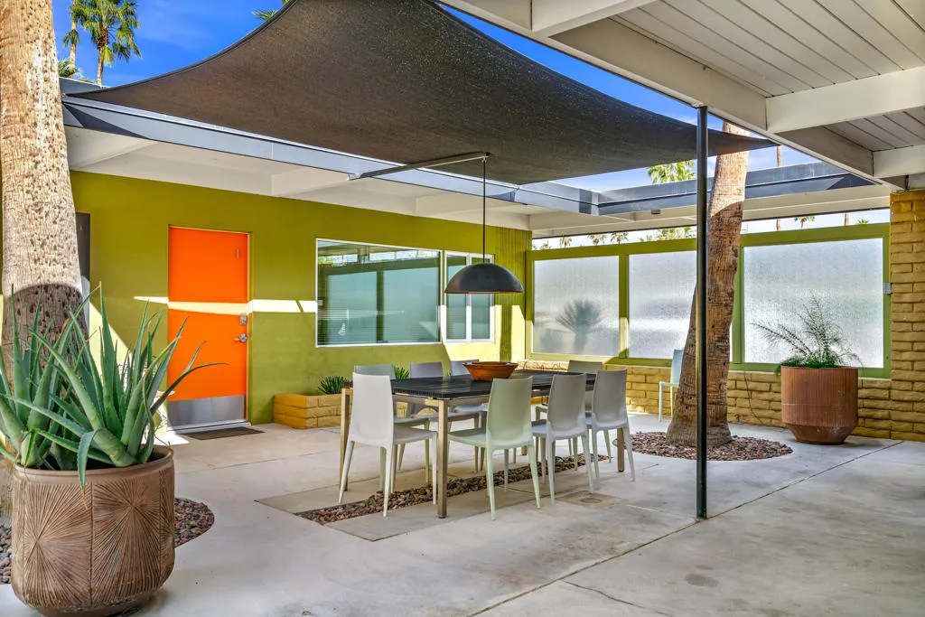 1611 S Calle Palo Fierro 4, Palm Springs, California 92264 home-pic-57