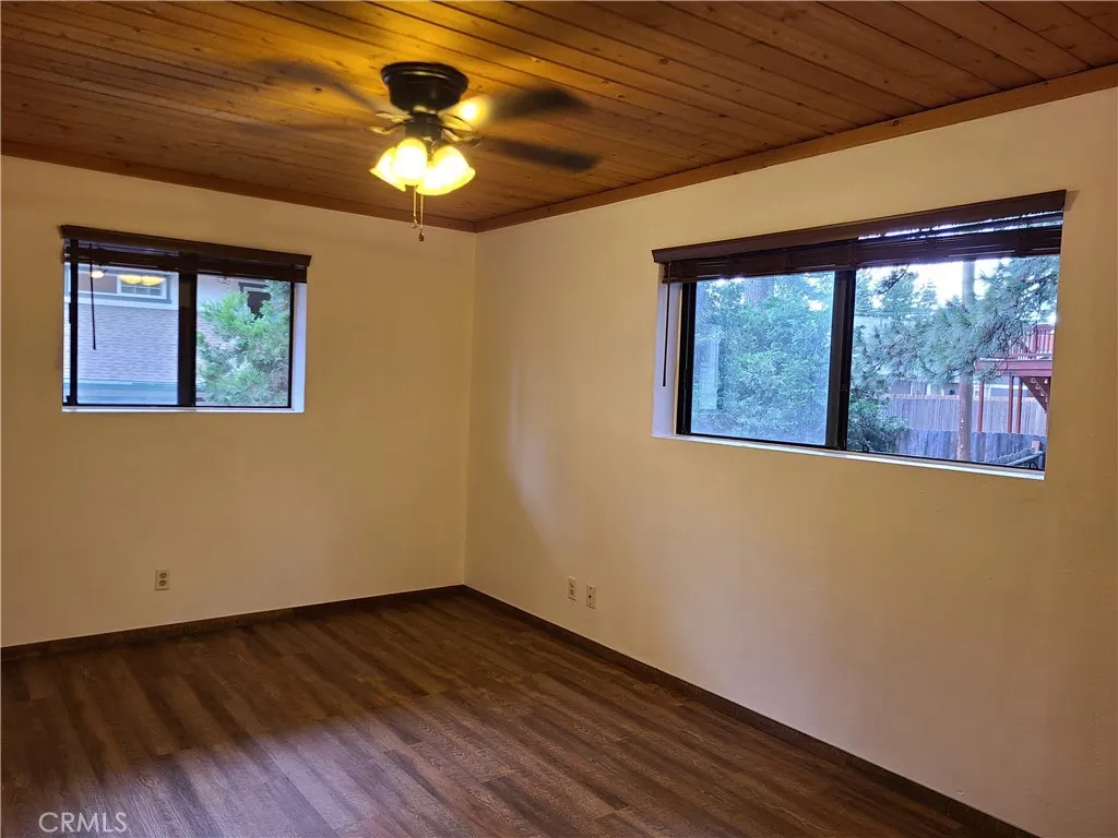 31194 Outer Highway 18 N, Running Springs, California 92382 home-pic-23
