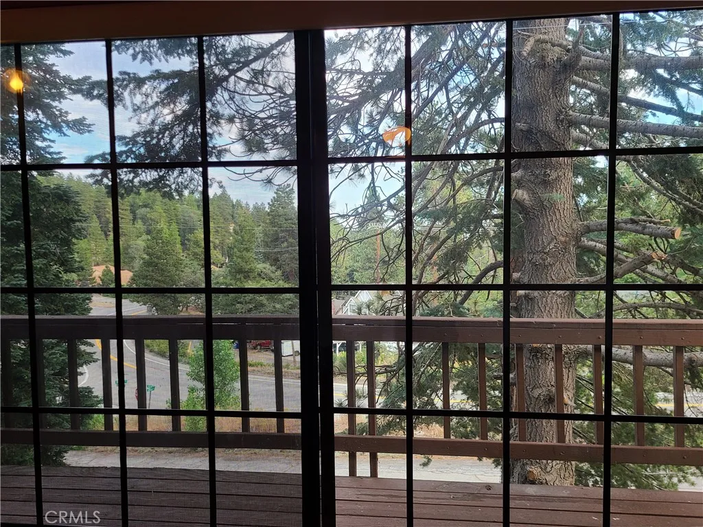 31194 Outer Highway 18 N, Running Springs, California 92382 home-pic-28