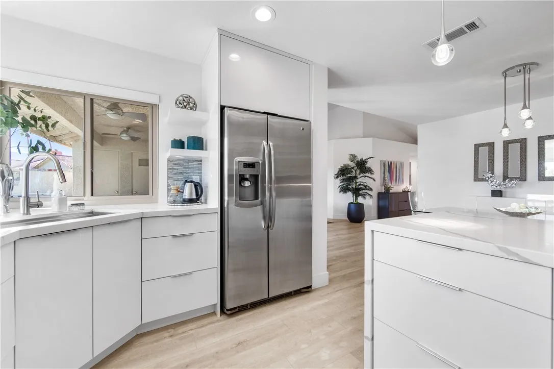 42304 Sand Dune Dr, Palm Desert, California 92211 home-pic-24
