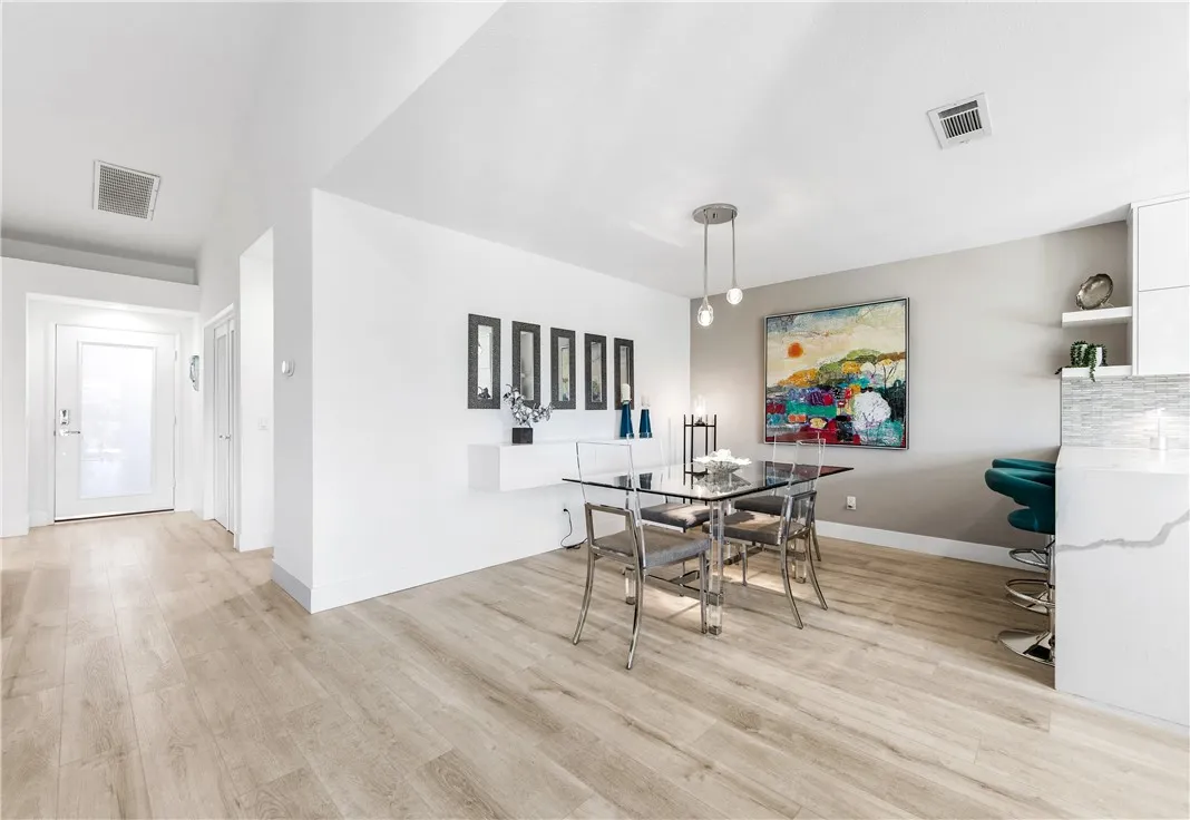 42304 Sand Dune Dr, Palm Desert, California 92211 home-pic-18