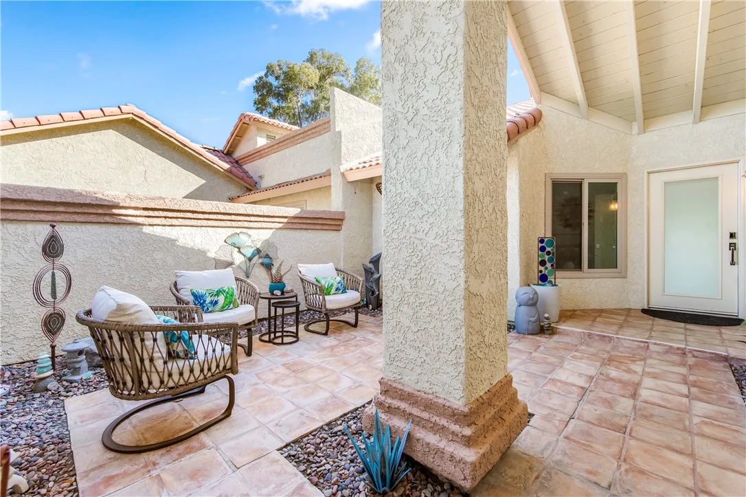 42304 Sand Dune Dr, Palm Desert, California 92211 home-pic-4