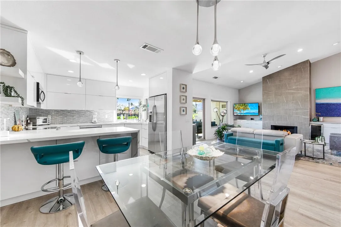 42304 Sand Dune Dr, Palm Desert, California 92211 home-pic-26