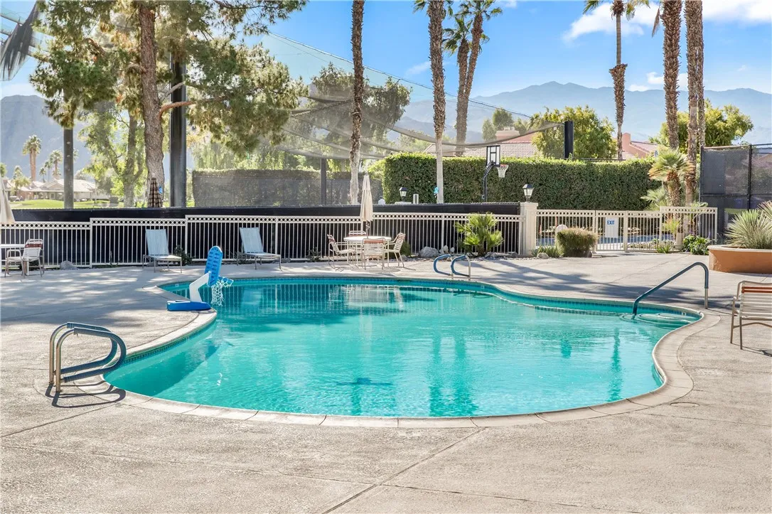 42304 Sand Dune Dr, Palm Desert, California 92211 home-pic-68