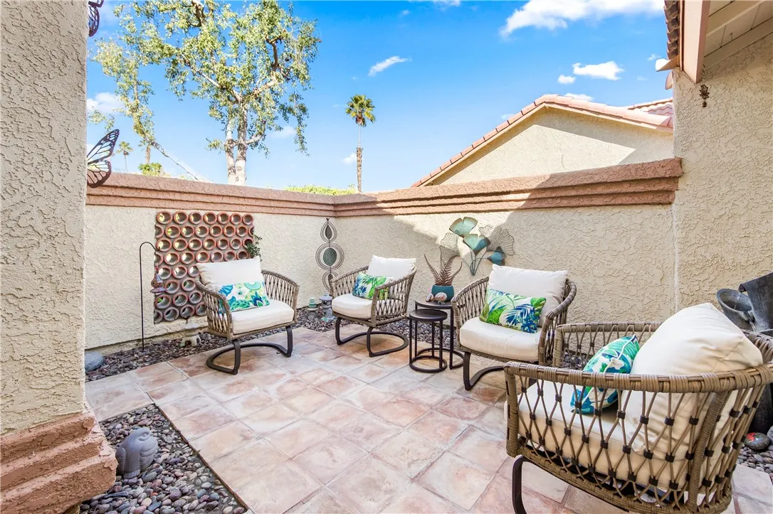 42304 Sand Dune Dr, Palm Desert, California 92211 home-pic-6