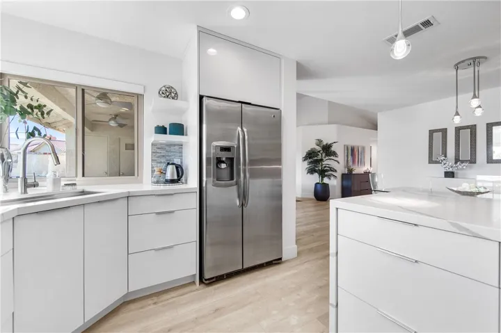 42304 Sand Dune Dr, Palm Desert, California 92211