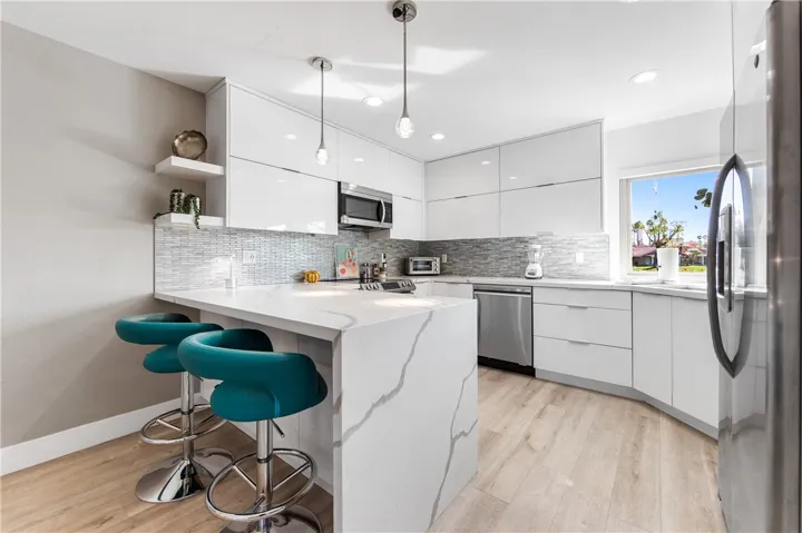 42304 Sand Dune Dr, Palm Desert, California 92211