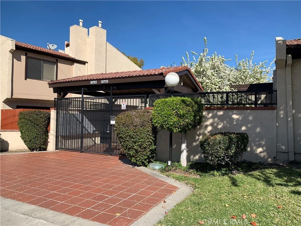 18725 E Arrow Highway 43, Covina, California 91722 home-pic-6